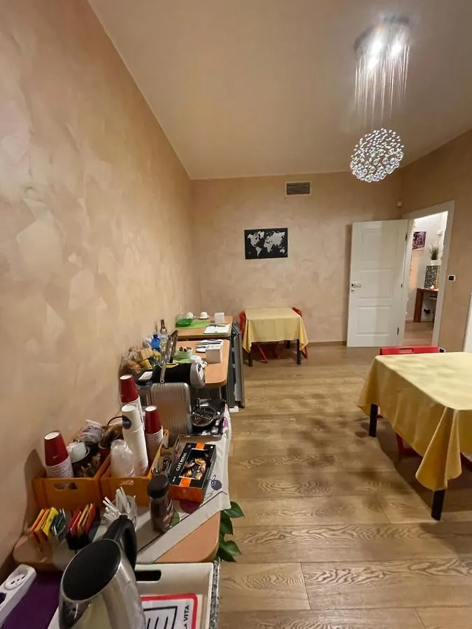 Smart House Rooms Central Luxury Bergame 0*,  Italie