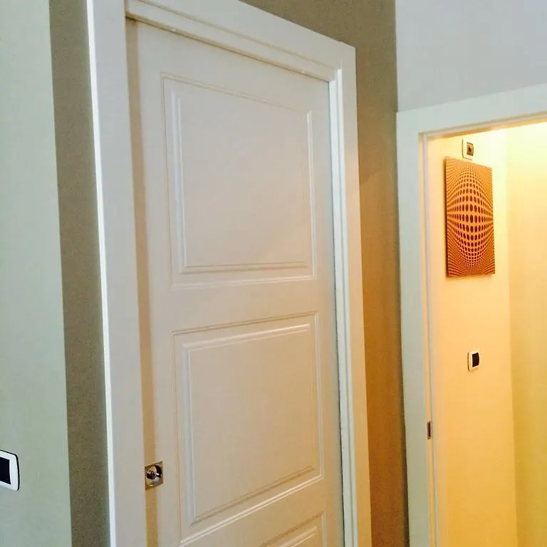 Smart House Rooms Central Luxury Bergame Couette-café
